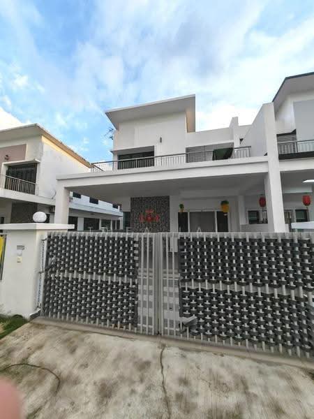 Cluster House for Rent in Taman Pulai Hijauan (Skudai) - Thea Lai - Exterior - PropertyGuru.com.my