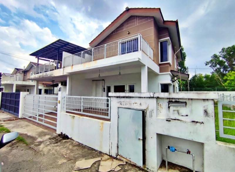 Semi-Detached House for Sale in Taman Desiran Bayu (Puchong) - Rashidah Juremi - Exterior - PropertyGuru.com.my