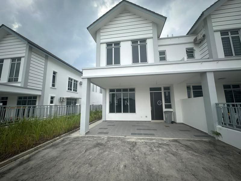Rumah Kluster untuk Dijual di Kangkar Pulai (Skudai) - Jayden Ng - Exterior - PropertyGuru.com.my