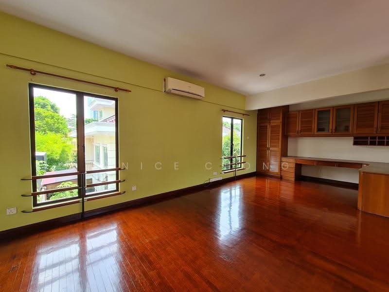 Bungalow House for Sale in Bukit Gita Bayu (Seri Kembangan) - Venice Chong - Study - PropertyGuru.com.my