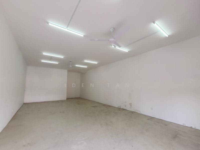 Kedai untuk Dijual di Taman Pulai Indah (Johor Bahru) - Iden Tan - Interior - PropertyGuru.com.my