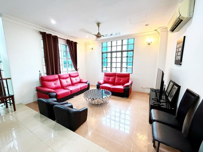 Bungalow House for Sale in Bukit Rahman Putra (Sungai Buloh) - Weng Tan - Living Room - PropertyGuru.com.my