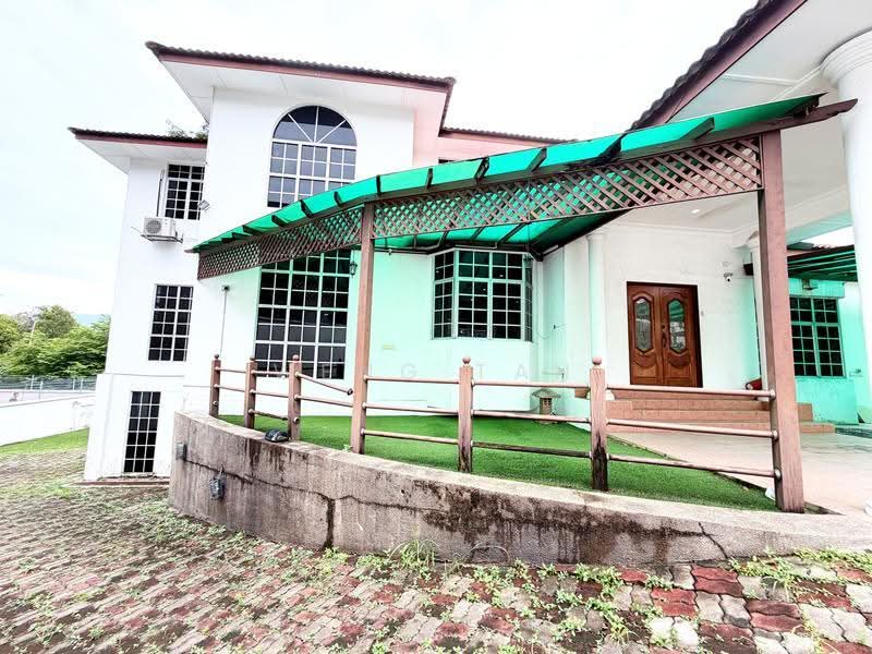 Bungalow House for Sale in Bukit Rahman Putra (Sungai Buloh) - Weng Tan - Exterior - PropertyGuru.com.my