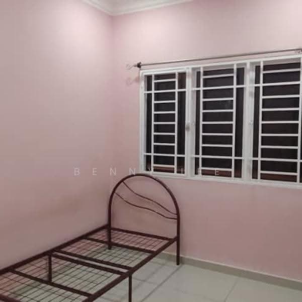 Apartment for Rent at Taman Sabha Impian - Benny Lee - Bedroom - PropertyGuru.com.my