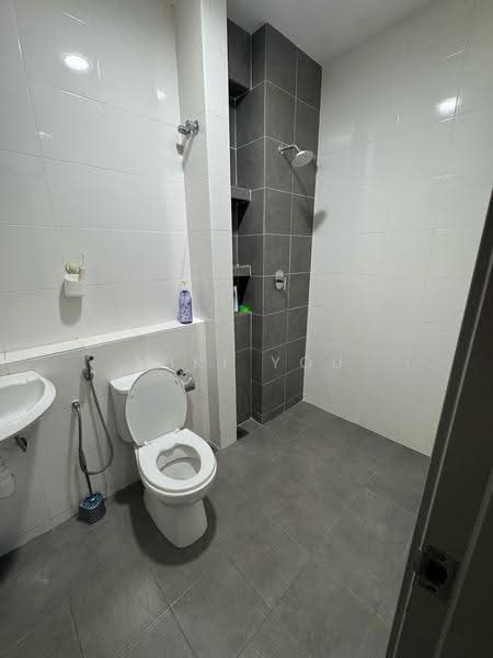 2-storey Terraced House for Rent in Kota Kemuning (Shah Alam) - Miki You - Bathroom - PropertyGuru.com.my