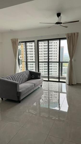 Pangsapuri untuk Disewa di Savana @ Batu Kawan - Elson Dee - Living Room - PropertyGuru.com.my