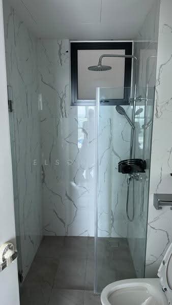 Pangsapuri untuk Disewa di Savana @ Batu Kawan - Elson Dee - Bathroom - PropertyGuru.com.my