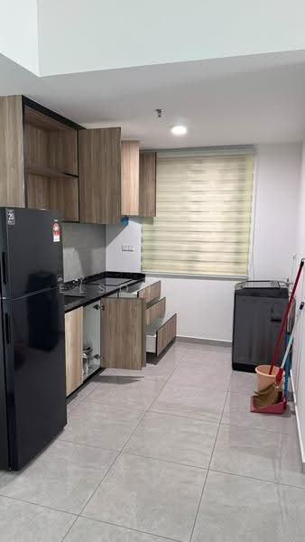 Pangsapuri untuk Disewa di Savana @ Batu Kawan - Elson Dee - Kitchen - PropertyGuru.com.my