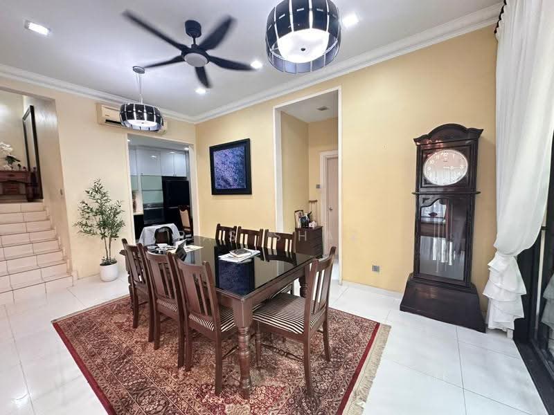 Semi-Detached House for Sale in Seksyen 7 (Shah Alam) - Ras Shaz - Dining Room - PropertyGuru.com.my
