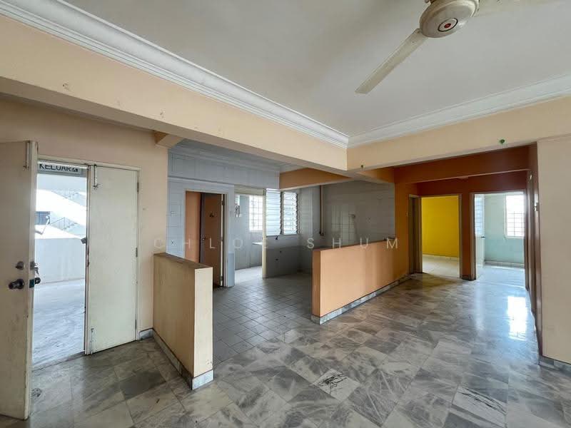 Condominium for Sale at Seri Mas Condominium - Chloe Shum - Entrance - PropertyGuru.com.my