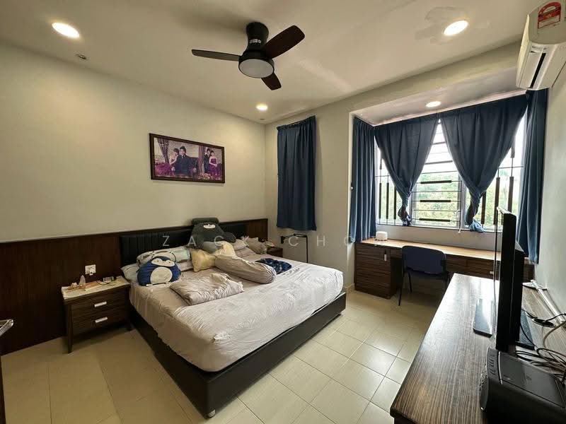 2-storey Terraced House for Sale in Taman Seri Austin (Tebrau) - Zack Chow - Bedroom - PropertyGuru.com.my