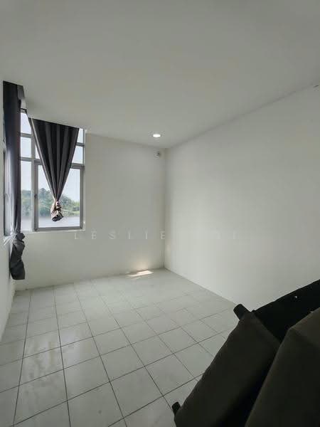 Apartment for Rent at Residensi Bintawa Riverfront (PR1MA @ Bintawa Riverfront) - Leslie Loi - Living Room - PropertyGuru.com.my