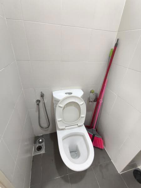 Kediaman Servis untuk Disewa di Garden Plaza - HWEI TENG CHAN - Bathroom - PropertyGuru.com.my