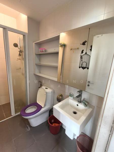 Kediaman Servis untuk Disewa di Garden Plaza - HWEI TENG CHAN - Bathroom - PropertyGuru.com.my