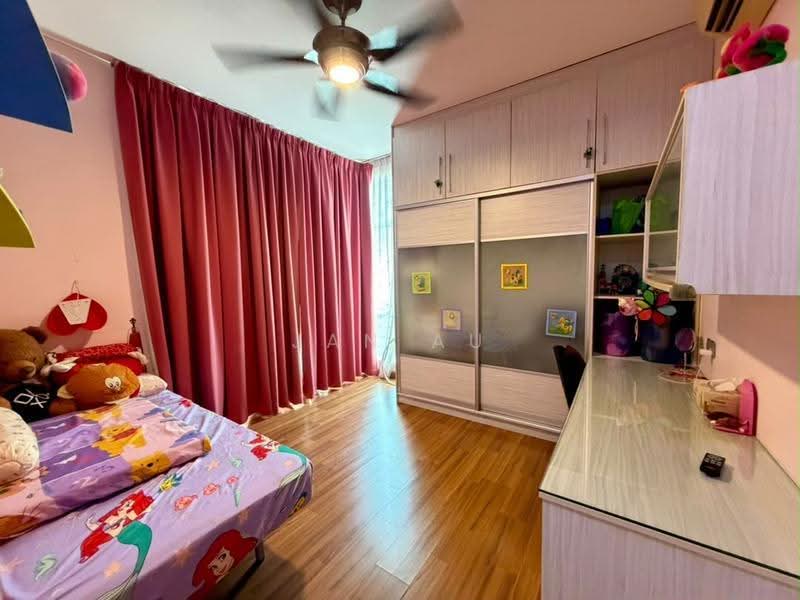 Rumah Berkembar untuk Dijual di Setia Tropika (Johor Bahru) - JAN AU - Bedroom - PropertyGuru.com.my