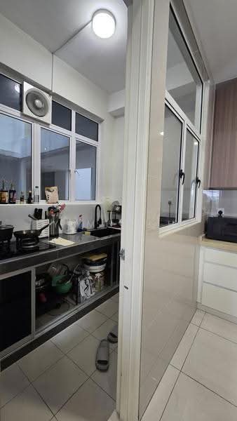 Kondominium untuk Dijual di Green Residence - Yumi Soh - Kitchen - PropertyGuru.com.my
