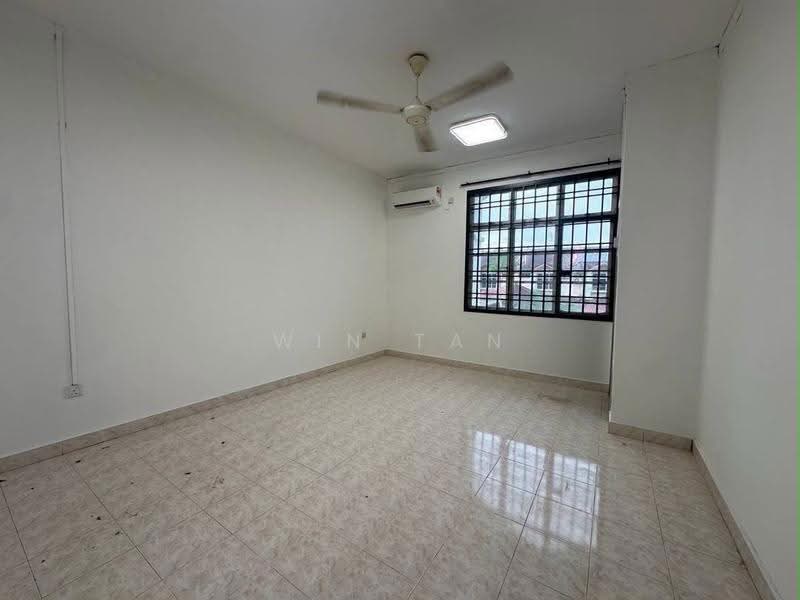 Terraced House for Sale in Taman Mutiara Rini (Skudai) - Win Tan - Interior - PropertyGuru.com.my