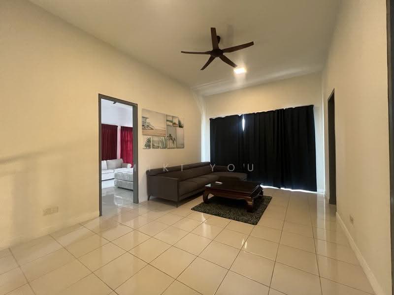2-storey Terraced House for Rent in Bandar Saujana Putra (Tanjong Duabelas) - Miki You - Living Room - PropertyGuru.com.my