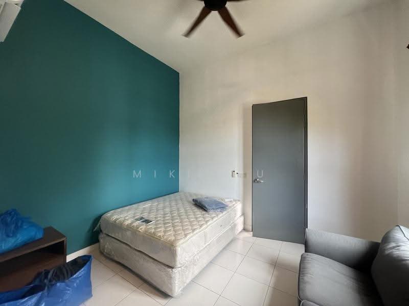 2-storey Terraced House for Rent in Bandar Saujana Putra (Tanjong Duabelas) - Miki You - Bedroom - PropertyGuru.com.my