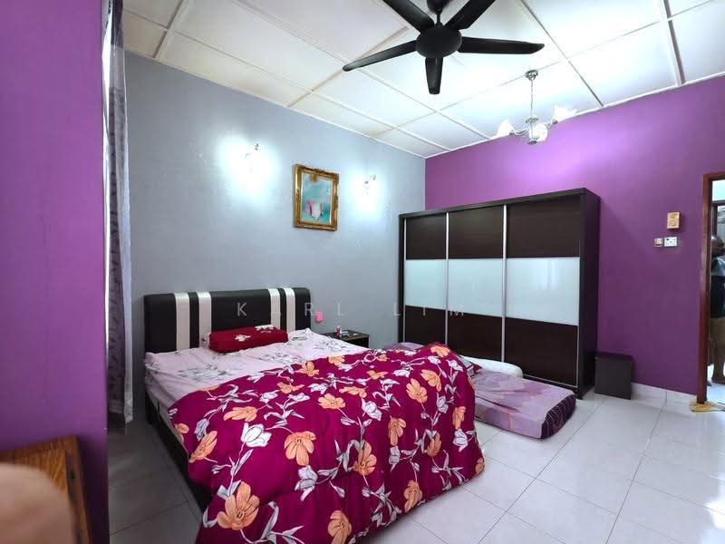 2-storey Terraced House for Sale in Bukit Indah (Iskandar Puteri (Nusajaya)) - Karl Lim - Bedroom - PropertyGuru.com.my