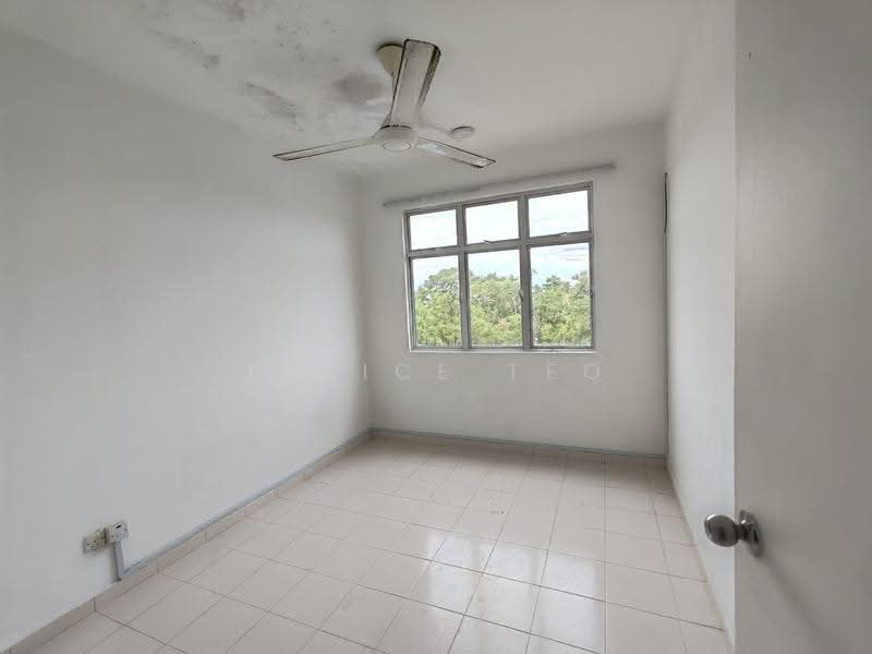 Pangsapuri untuk Dijual di Villa Krystal @ Bandar Selesa Jaya - Janice Teo - Interior - PropertyGuru.com.my