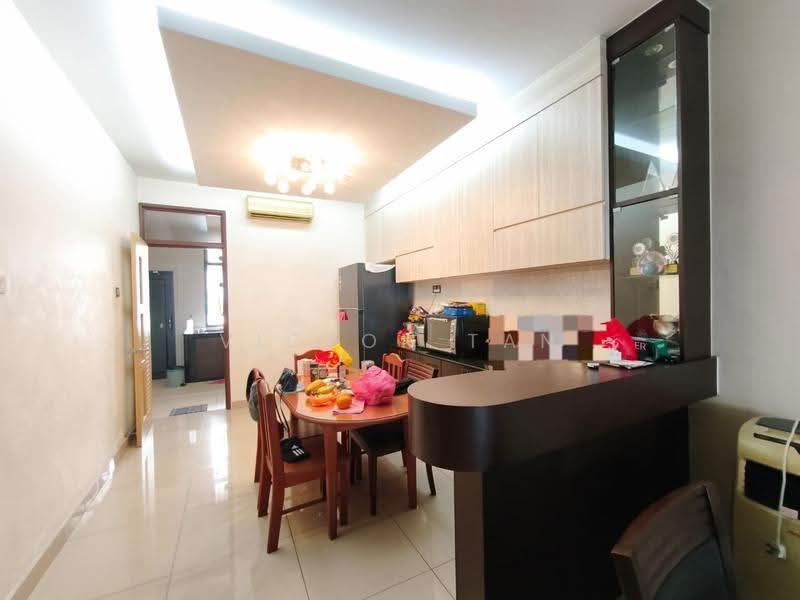 Rumah Teres 2-Tingkat untuk Dijual di Taman Perling (Perling) - Victor Tan - Dining Room - PropertyGuru.com.my