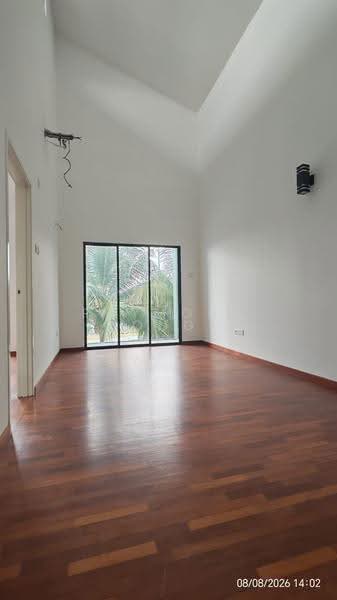 Rumah Teres 2-Tingkat untuk Dijual di Abadi Heights (Puchong) - Raymond Ong - Living Room - PropertyGuru.com.my