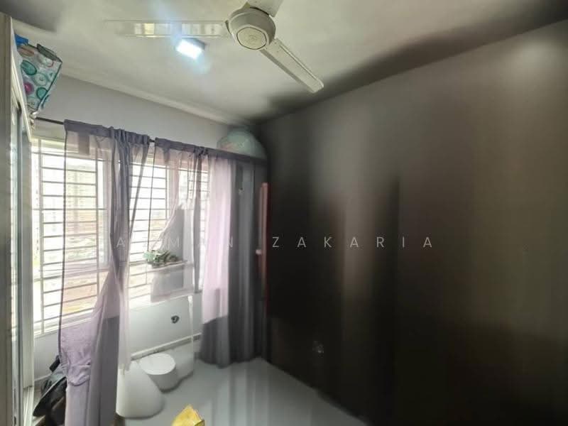 Pangsapuri untuk Dijual di Residensi Laguna Biru 2 - AZMAN ZAKARIA - Interior - PropertyGuru.com.my