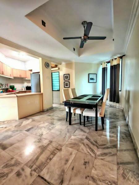 Kondominium untuk Dijual di Marina Tower (Ratu Mutiara) - Sharon Ong - Dining Room - PropertyGuru.com.my