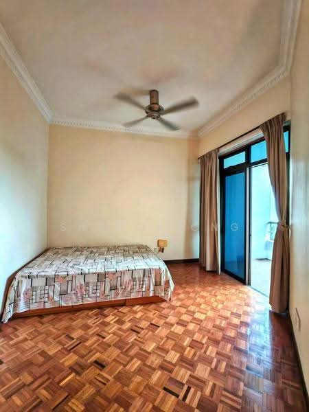Kondominium untuk Dijual di Marina Tower (Ratu Mutiara) - Sharon Ong - Bedroom - PropertyGuru.com.my