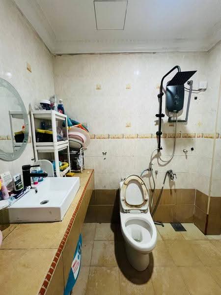 2-storey Terraced House for Sale in Bangi (Selangor) - Azean Wahab - Bathroom - PropertyGuru.com.my