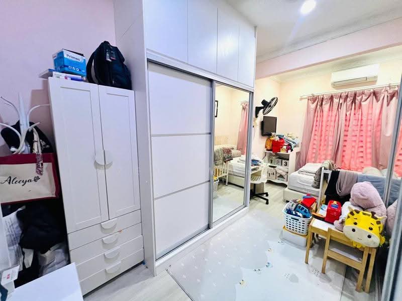 2-storey Terraced House for Sale in Bangi (Selangor) - Azean Wahab - Bedroom - PropertyGuru.com.my