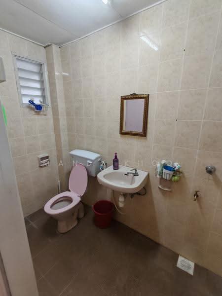 2-storey Terraced House for Sale in Wangsa Melawati (Wangsa Maju) - Mandy Khoo - Bathroom - PropertyGuru.com.my