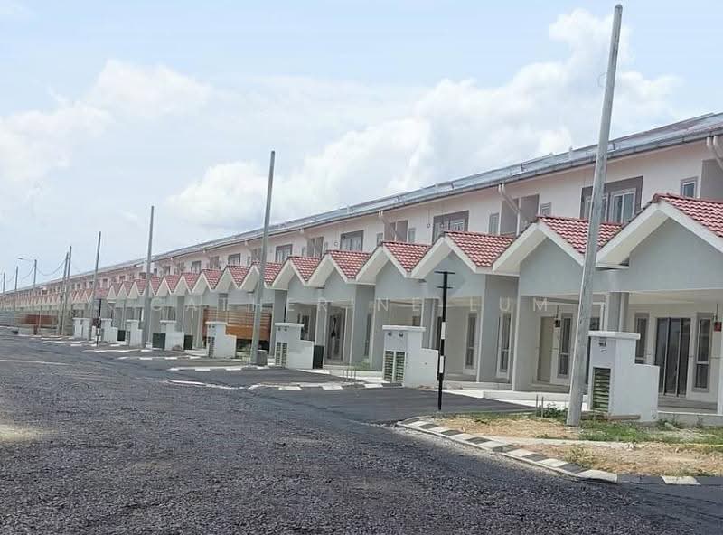 Rumah Teres 2-Tingkat untuk Dijual di Sitiawan (Perak) - Catherine Lum - Exterior - PropertyGuru.com.my
