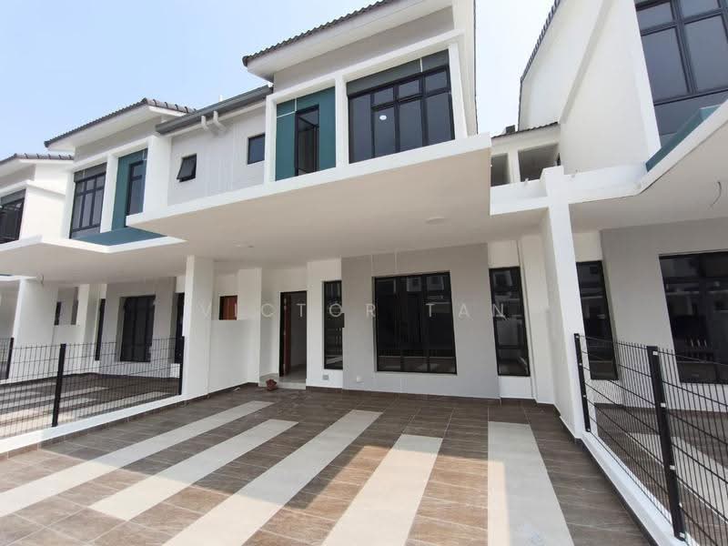 2-storey Terraced House for Rent in Taman Impian Emas (Skudai) - Victor Tan - Exterior - PropertyGuru.com.my