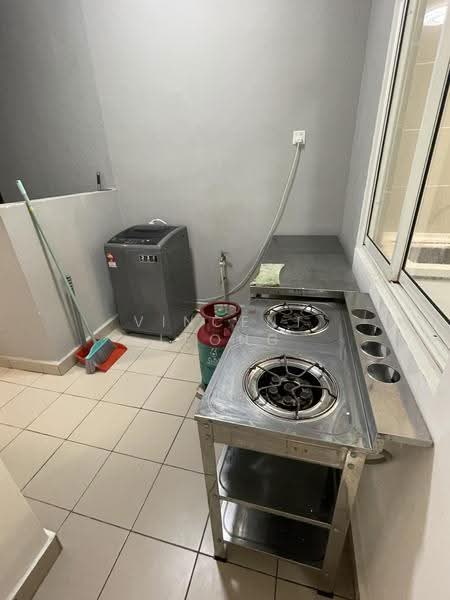 Condominium for Rent at Damansara Foresta - Vincent Leong - Kitchen - PropertyGuru.com.my