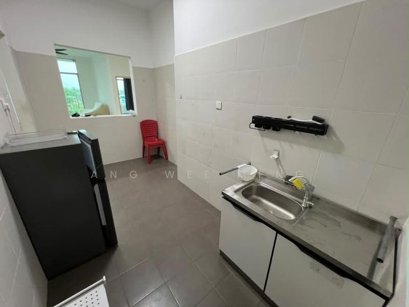Apartment for Rent at Seri Molek Perdana - Ang Wee Meng - Kitchen - PropertyGuru.com.my