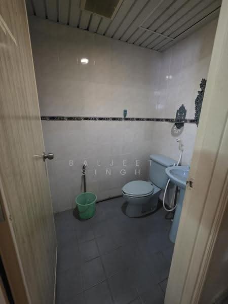 Condominium for Sale at Indera Subang - Baljeet Singh - Bathroom - PropertyGuru.com.my