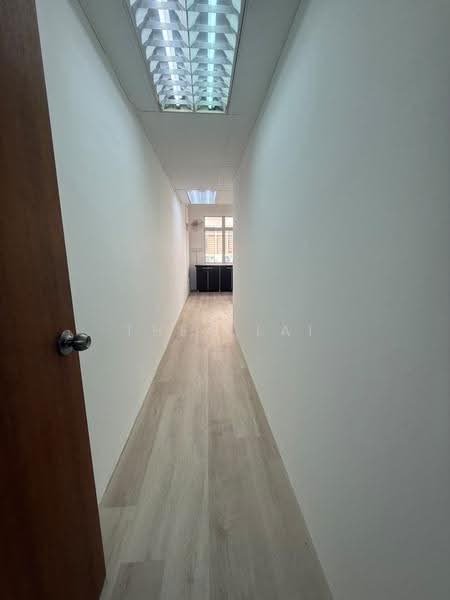 Kedai / Pejabat untuk Disewa di Taman Ungku Tun Aminah (Skudai) - Thea Lai - Corridor - PropertyGuru.com.my