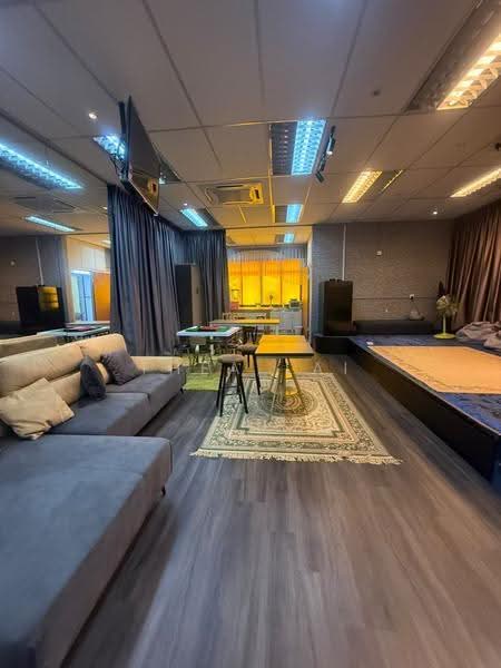 Kedai / Pejabat untuk Disewa di Taman Ungku Tun Aminah (Skudai) - Thea Lai - Living Room - PropertyGuru.com.my