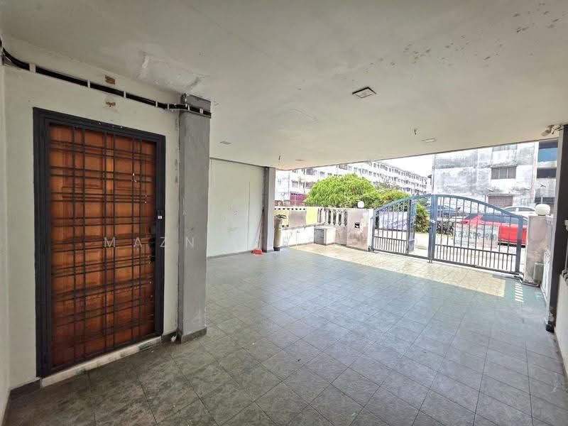 2-storey Terraced House for Sale in Bandar Teknologi Kajang (Kajang) - Maznee Realtor - Exterior - PropertyGuru.com.my