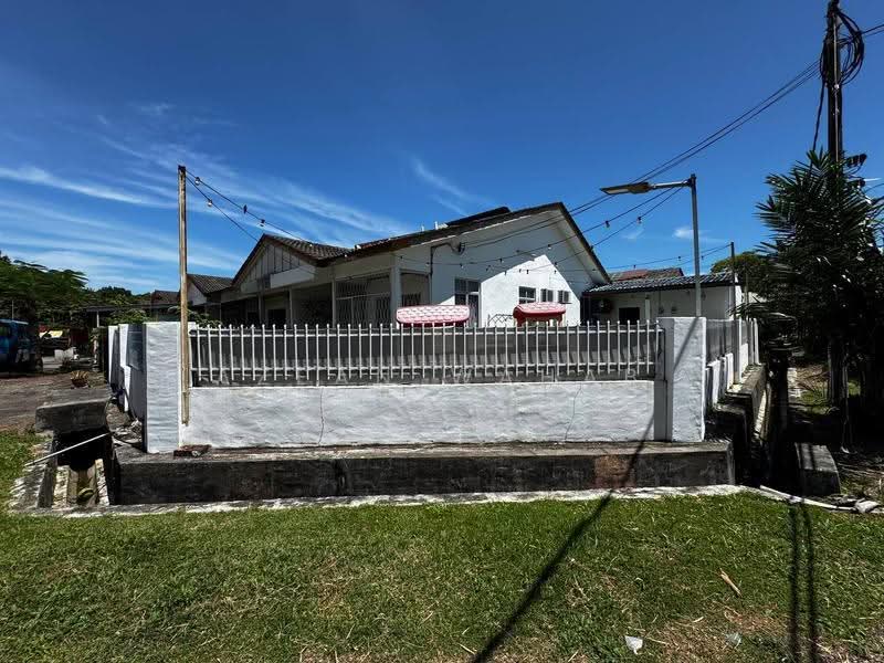 1-storey Terraced House for Sale in Sepang (Selangor) - Azean Wahab - PropertyGuru.com.my