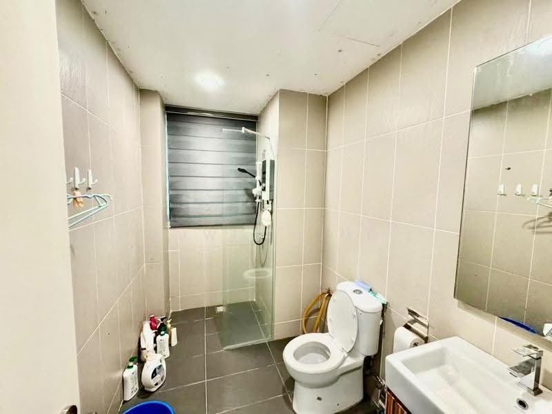 Condominium for Rent at Cristal Serin Residence - Luwis Ling - Bathroom - PropertyGuru.com.my