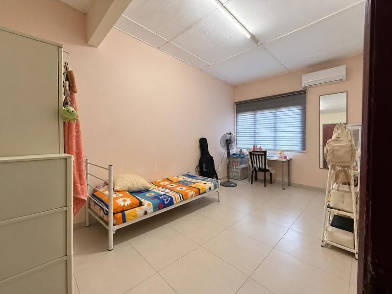 Rumah Teres 2-Tingkat untuk Dijual di Taman Midah (Cheras) - Joly Liew - Bedroom - PropertyGuru.com.my