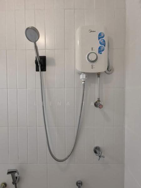 2-storey Terraced House for Rent in Usj 2 (Subang Jaya) - Leena Tan - Bathroom - PropertyGuru.com.my