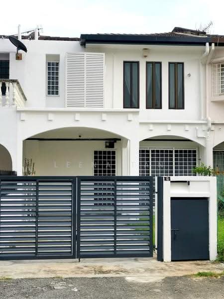 2-storey Terraced House for Rent in Usj 2 (Subang Jaya) - Leena Tan - Exterior - PropertyGuru.com.my
