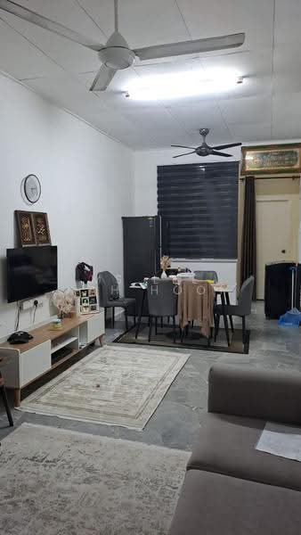 Terraced House for Sale in Rawang (Selangor) - Ms Lee kah Hooi - Living Room - PropertyGuru.com.my