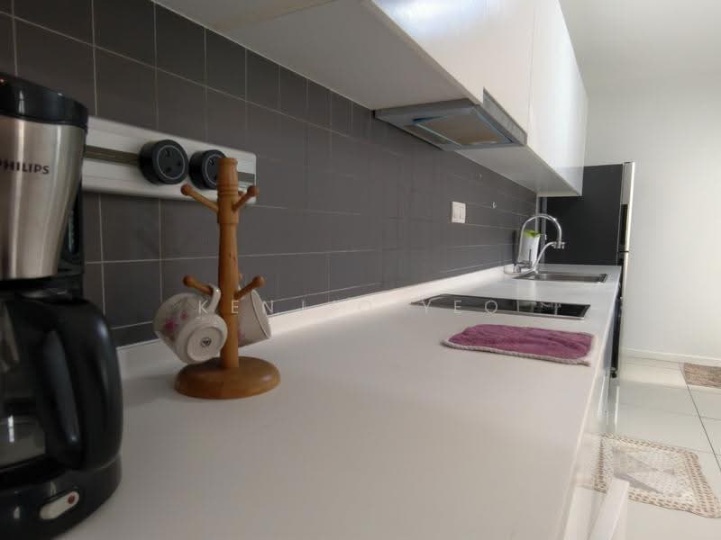 Condominium for Sale at Urbana Residences - Kenjjo Yeo - Kitchen - PropertyGuru.com.my