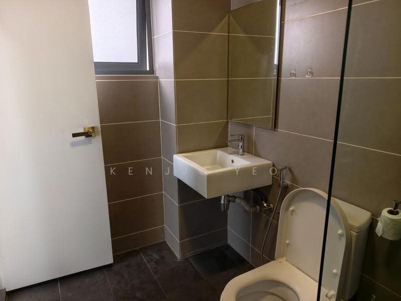 Condominium for Sale at Urbana Residences - Kenjjo Yeo - Bathroom - PropertyGuru.com.my