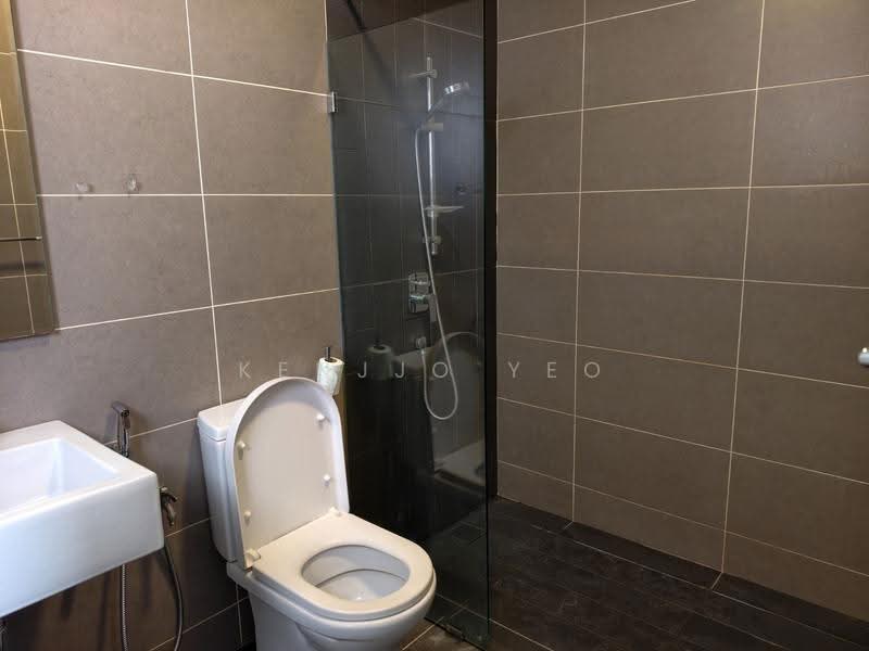Condominium for Sale at Urbana Residences - Kenjjo Yeo - Bathroom - PropertyGuru.com.my